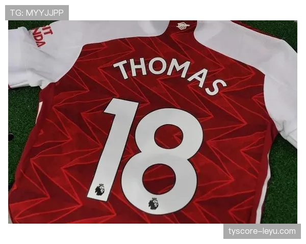 加纳中场托马斯·帕尔特：全能核心，继续引领球队攻防转换