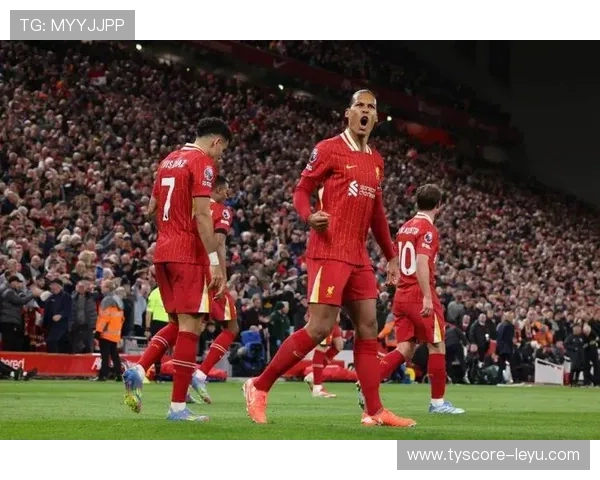 范迪克领跑英超防守榜,最新数据展现强势表现 范迪克领跑英超防守榜,最新数据展现强势表现